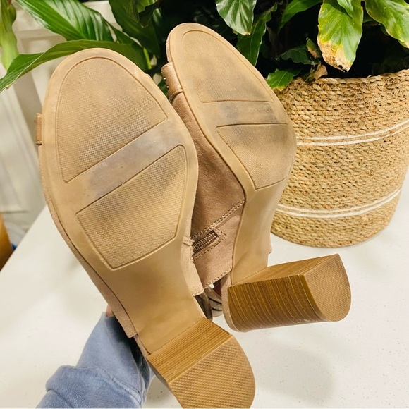 New Direction Adivan Peep Toe Ankle Bootie Boot Women’s 8 - 4” Heel - Picture 5 of 6